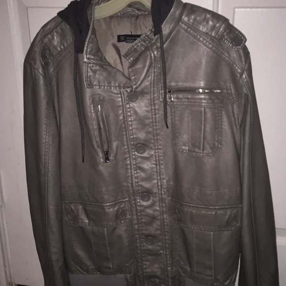 Button leather jacket with hoody - Picture 2 of 7